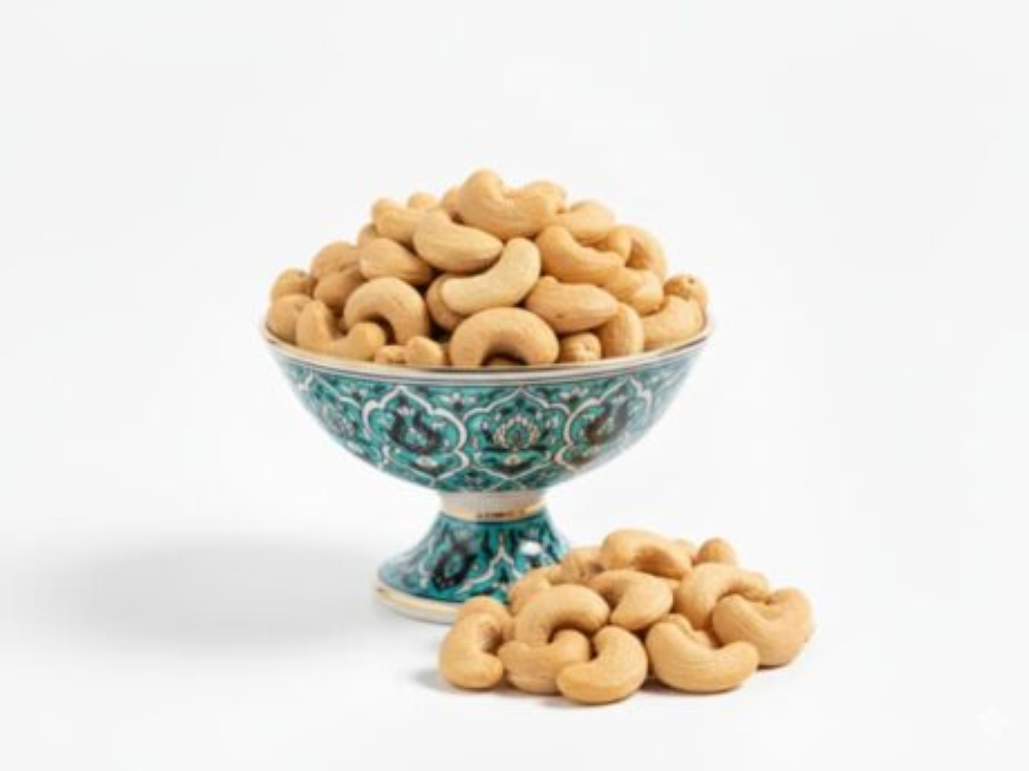 GOLDEN DELIGHT CASHEW NUTS 1KG